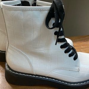 Madden girl boots